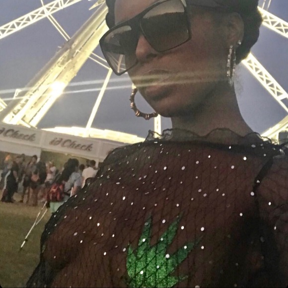 Mesh Sparkle Top - Picture 3 of 5